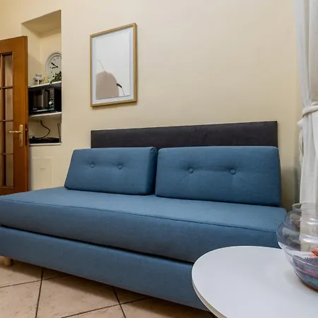 Apartment - Near Downtown -