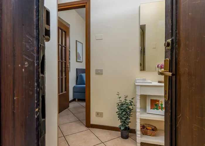 - Near Downtown - * Bergamo